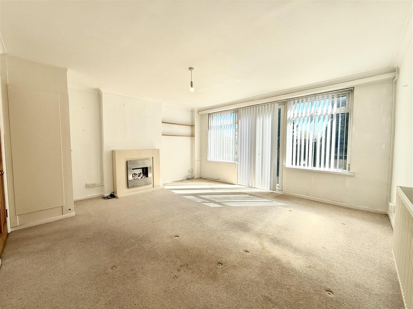 Glan Yr Afon Court, Sketty, Swansea, SA2 9JB